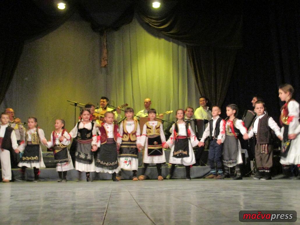 Mali sajt 1 - U Bogatiću u toku koncert FA “Đido” sa gostima povodom 8. marta