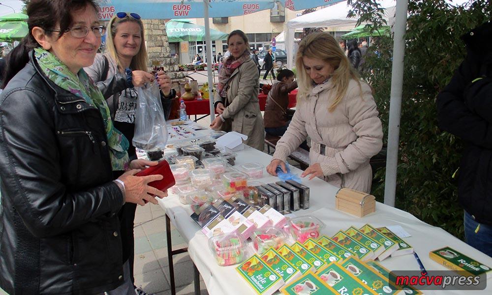 Sajam preduzetnistva Naslovna - Да ли нам је кренуло - више нових радњи, предузећа и запослених