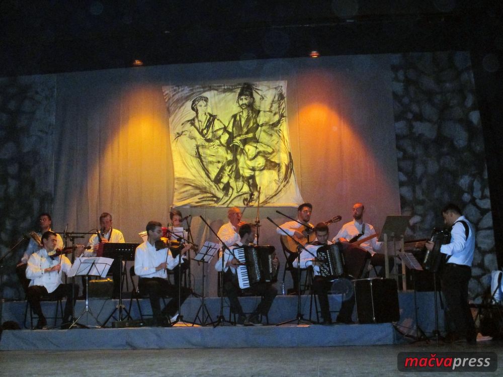 Orkestar - Свечани годишњи концерт ансамбла "Ђидо": Фото галерија