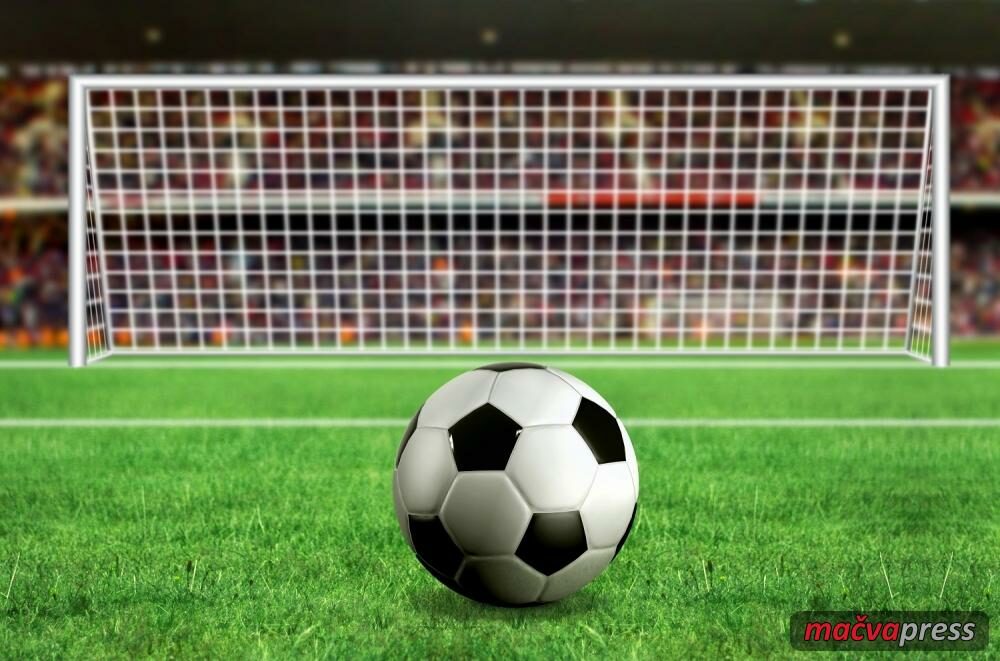 Fudbal Fudbalska lopta e1560845236942 - ДАНАС У БОГАТИЋУ ПОЧИЊЕ ТРОДНЕВНИ ФУДБАЛСКИ КАМП