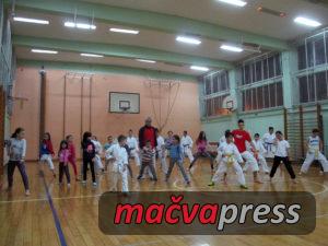Karate trening decembar 300x225 - Они су у Богатић донели десет медаља!