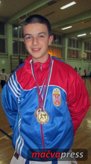 Ognjen Zivanovic 300x537 - Они су у Богатић донели десет медаља!
