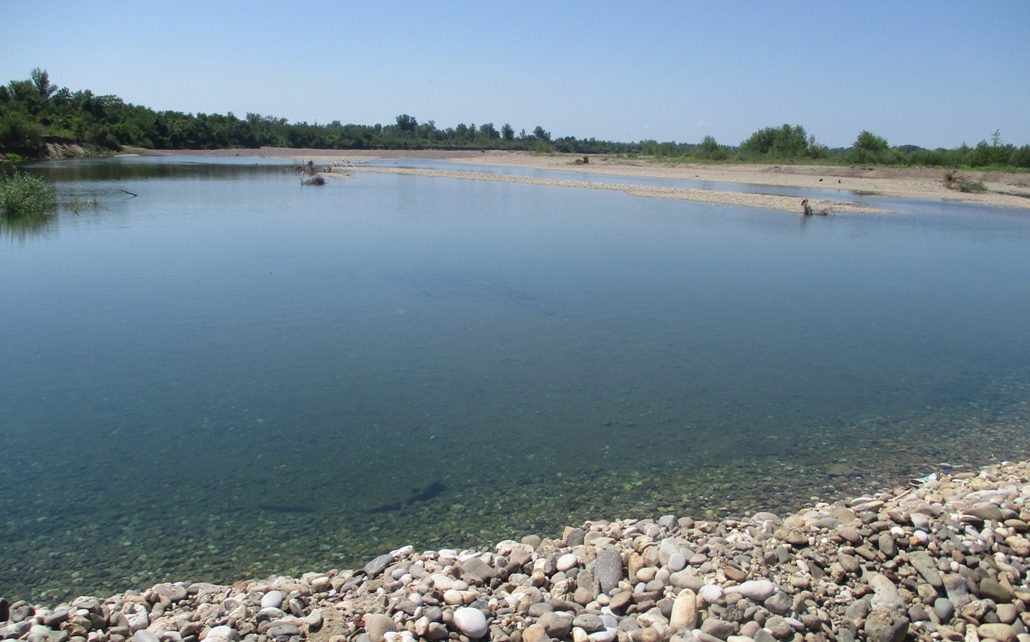 Drina Naslovna 1030x642 - ТЕЛО ДЕЧАКА У ГРАЊУ НА "ОСТРВУ" У УВАЛИ ПРОНАШЛИ ПЕЦАРОШИ И ПОЛИЦАЈАЦ