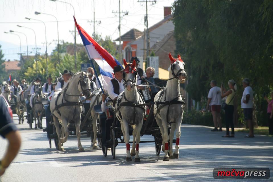 Hajducko Svadba - У ЦРНОЈ БАРИ ПОЧЕЛИ "МИХОЉСКИ СУСРЕТИ СЕЛА", ВЕЧЕРАС "ХАЈДУЧКО ВЕЧЕ"