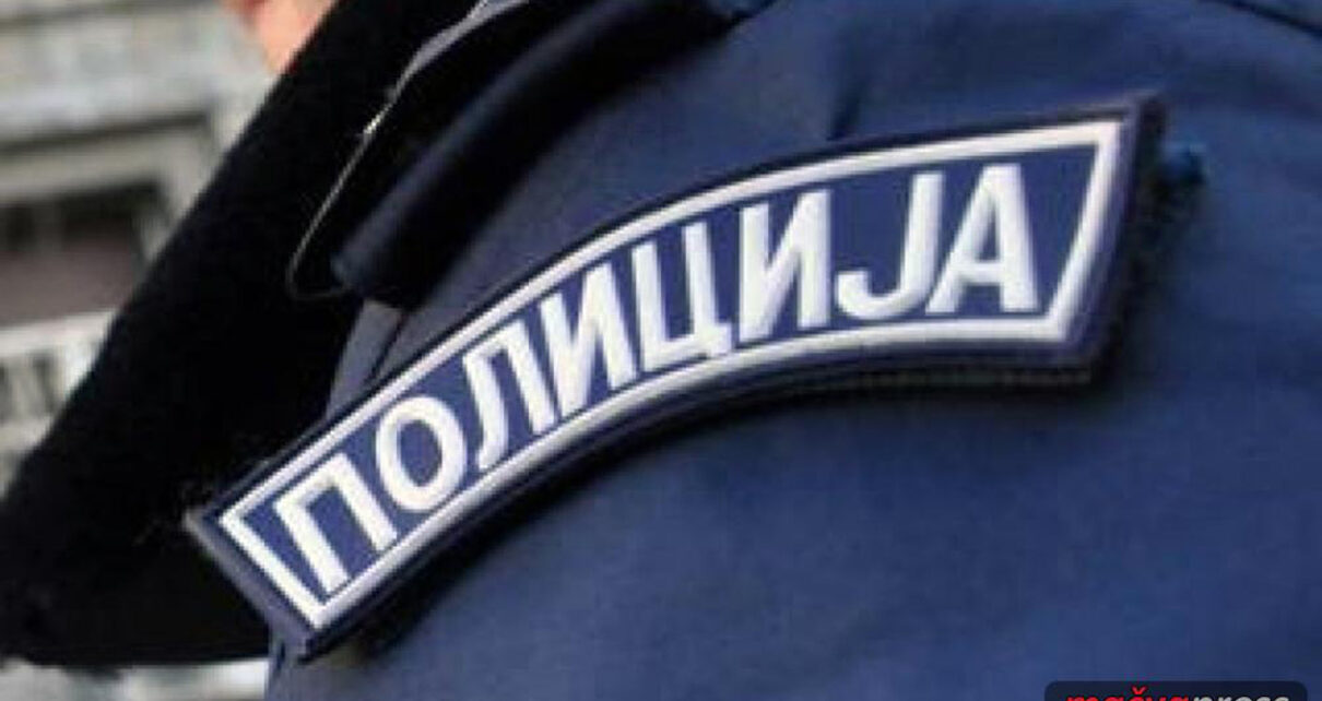 POLICIJSKA 1210x642 - У ДУБЉУ ПОЛИО КОМШИЈУ БЕНЗИНОМ И ЗАПАЛИО ГА - ЧОВЕК ЗБОГ ОПЕКОТИНА ЖИВОТНО УГРОЖЕН