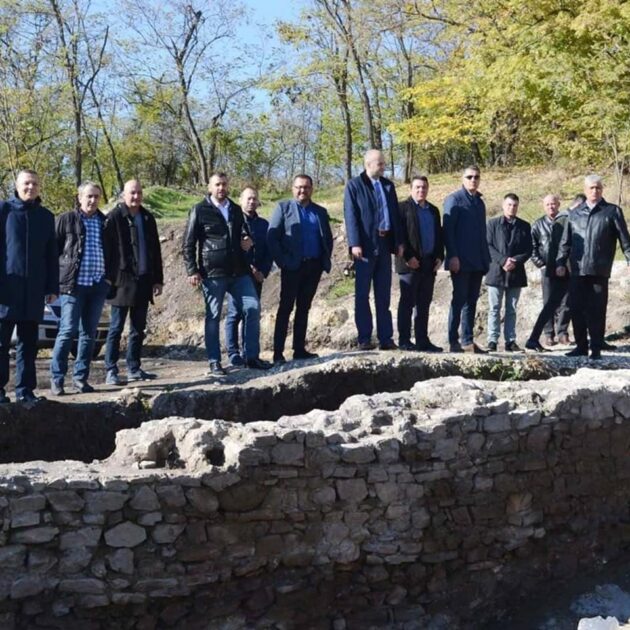 3 3 630x630 - БОГАТИЋ И ПРОКУПЉЕ НА ТЕМЕЉИМА СЛАВНЕ ПРОШЛОСТИ ГРАДЕ ОДНОСЕ ЗА БУДУЋНОСТ