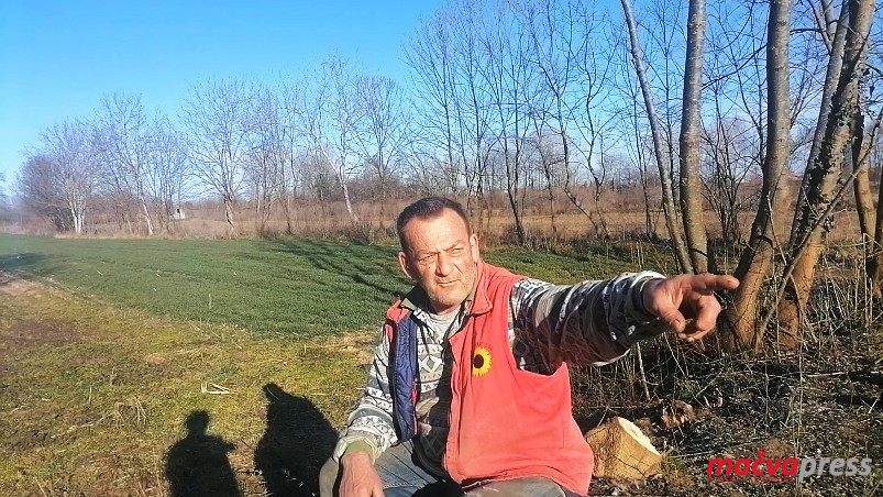 ВИДЕO:ПРЕДРАГ ЈЕ ВИДЕО ВЕЛИКУ ЦРНУ ЖИВОТИЊУ СА ДУГАЧКИМ РЕПОМ Nenad Gligoric - ВИДЕO:ПРЕДРАГ ЈЕ ВИДЕО ВЕЛИКУ ЦРНУ ЖИВОТИЊУ СА ДУГАЧКИМ РЕПОМ